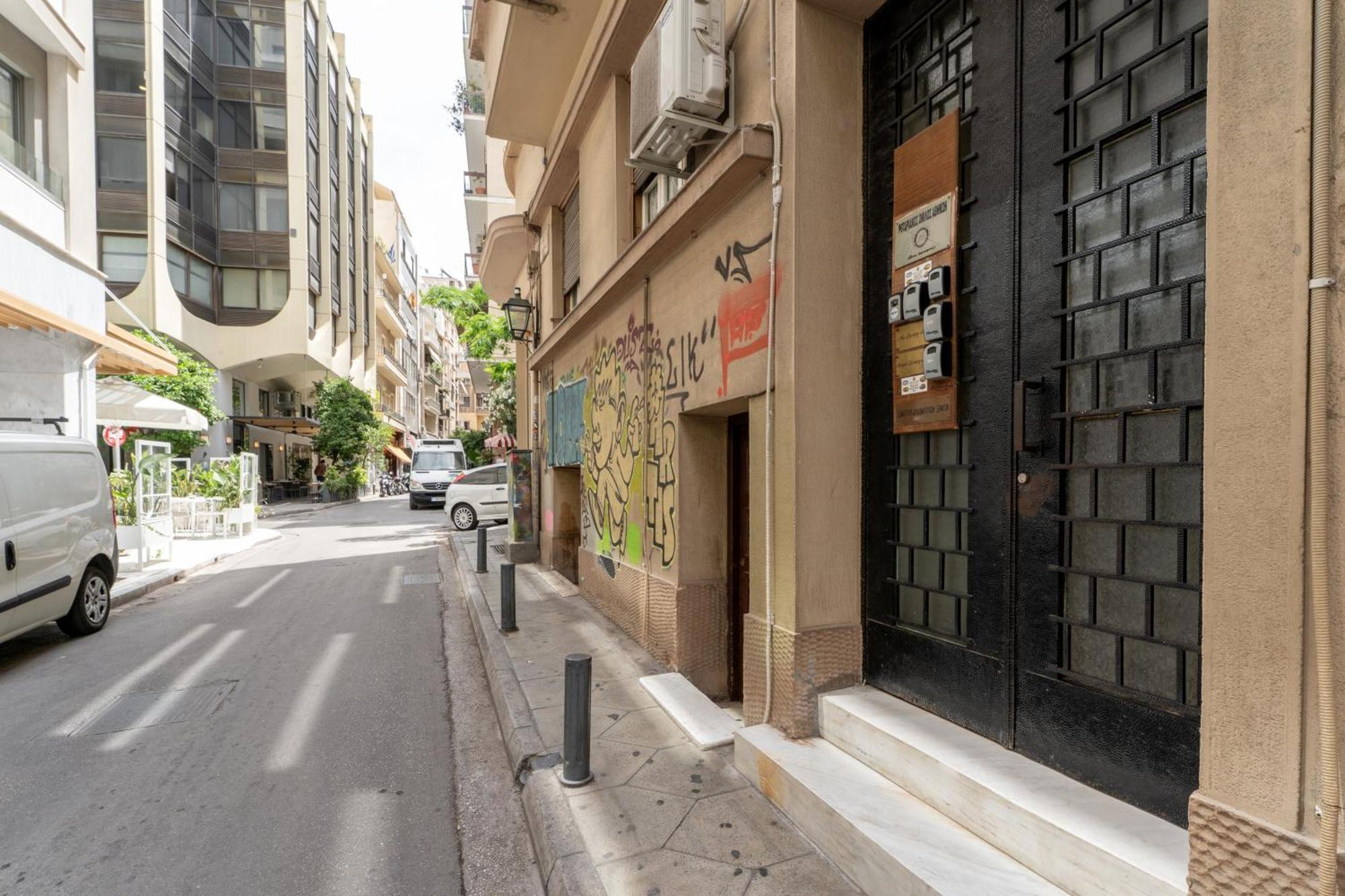 Neo Luxury Suite Athens Exterior photo